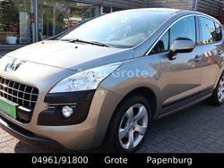 Braun Gebraucht 2013 Peugeot 3008 Van / Kleinbus | 8.990 € (Teuer)