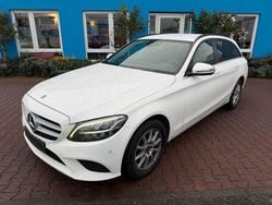Weiß Gebraucht 2020 Mercedes C220 Kombi | 15.980 € (Guter Preis)