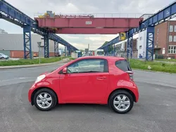 Rot Gebraucht 2009 Toyota iQ Kleinwagen | 3.290 € (Superpreis)