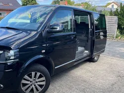 Schwarz Gebraucht 2014 VW T5 Van | 21.900 € (Fairer Preis)