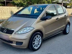Gold Gebraucht 2007 Mercedes A150 Van / Kleinbus | 4.000 € (Guter Preis)
