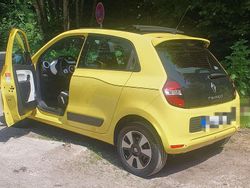 Gelb Gebraucht 2016 Renault Twingo Liberty Kleinwagen | 7.980 € (Fairer Preis)