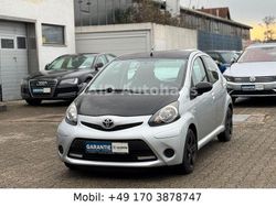 Silber Gebraucht 2012 Toyota Aygo Cool Kleinwagen | 4.499 € (Fairer Preis)