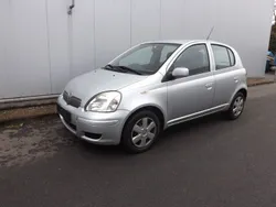 Silber Gebraucht 2005 Toyota Yaris Sol Limousine | 1.999 € (Fairer Preis)