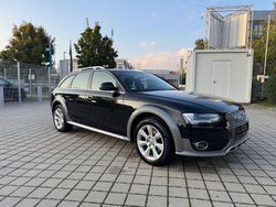 Mythosschwarz metallic Gebraucht 2015 Audi A4 Allroad Sport Kombi | 17.990 € (Fairer Preis)