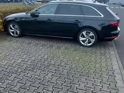 Schwarz Gebraucht 2019 Audi A4 S-Line Kombi | 18.500 € (Superpreis)