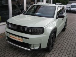Grün Neu 2025 Fiat Panda La Prima Kleinwagen | 24.880 € (Etwas zu teuer)
