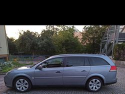 Grau Gebraucht 2008 Opel Vectra Kombi | 2.800 € (Etwas zu teuer)