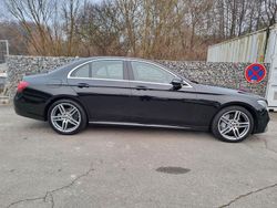 Schwarz Gebraucht 2017 Mercedes E250 AMG Limousine | 23.450 €