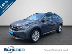 Rauchgrau metallic (metallic) Gebraucht 2024 VW Taigo Life SUV | 25.600 € (Guter Preis)