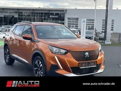Orange Gebraucht 2021 Peugeot e-2008 Allure SUV | 18.390 € (Fairer Preis)