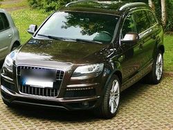 Braun Gebraucht 2013 Audi Q7 SUV | 19.900 € (Etwas zu teuer)