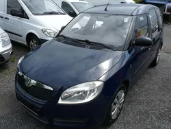 Blau Gebraucht 2009 Skoda Roomster Kombi | 4.950 €