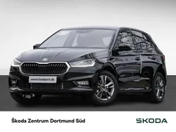 Schwarzmagic perleffekt Gebraucht 2025 Skoda Fabia Selection Limousine | 25.017 € (Etwas zu teuer)