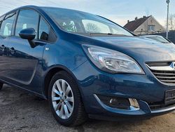 Blau Gebraucht 2016 Opel Meriva Edition Van / Kleinbus | 8.600 € (Fairer Preis)