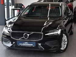 Schwarz Gebraucht 2020 Volvo V60 Momentum Kombi | 22.550 € (Superpreis)