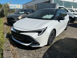Weiß Neu 2025 Toyota Corolla Limousine | 33.900 €