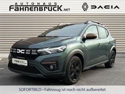 Grün Gebraucht 2025 Dacia Sandero Extreme Limousine | 18.790 € (Fairer Preis)