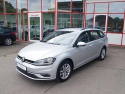 Silber Gebraucht 2019 VW Golf VII Comfortline Kombi | 17.690 € (Fairer Preis)