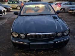 Grün Gebraucht 2004 Jaguar X-type Limousine | 2.000 € (Fairer Preis)
