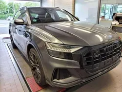 Grau Gebraucht 2020 Audi Q8 S-Line SUV | 65.890 € (Fairer Preis)