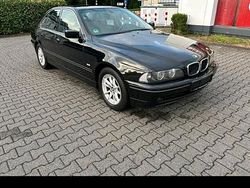 Schwarz Gebraucht 2001 BMW 525 Exclusive Limousine | 4.100 € (Guter Preis)