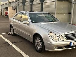 Grau Gebraucht 2004 Mercedes E270 Limousine | 2.499 € (Superpreis)