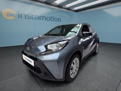 Grau Neu 2025 Toyota Aygo Business Edition Kleinwagen | 16.349 € (Fairer Preis)