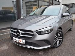 Mountaingrau Gebraucht 2021 Mercedes B220 Van / Kleinbus | 21.690 € (Superpreis)