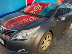 New grayish blue metallic Gebraucht 2010 Toyota Avensis Edition Kombi | 5.499 € (Guter Preis)