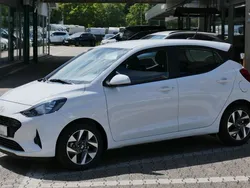Weiß Neu 2025 Hyundai i10 Trend Kleinwagen | 19.660 € (Fairer Preis)