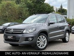 Grau Gebraucht 2012 VW Tiguan Sportline SUV | 11.999 € (Etwas zu teuer)