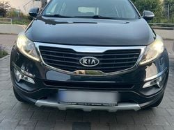Schwarz Gebraucht 2011 Kia Sportage 2 SUV | 9.490 € (Fairer Preis)