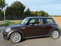 Braun Gebraucht 2010 Mini Cooper Kleinwagen | 7.200 €
