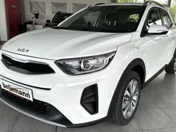 Weiß Neu 2025 Kia Stonic Vision SUV | 24.390 € (Fairer Preis)