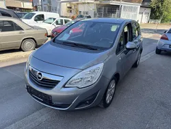 Grau Gebraucht 2012 Opel Meriva Edition Van / Kleinbus | 6.990 € (Etwas zu teuer)