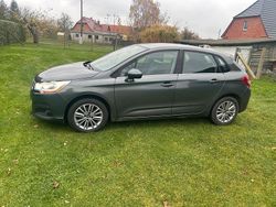 Grau Gebraucht 2013 Citroën C4 Kleinwagen | 3.000 €