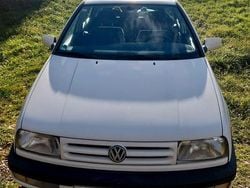 Weiß Gebraucht 1994 VW Vento Limousine | 1.000 €