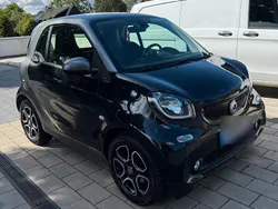 Schwarz Gebraucht 2019 Smart ForTwo Coupé Passion Kleinwagen | 16.000 € (Teuer)