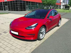 Rot Gebraucht 2020 Tesla Model 3 Long Range AWD Limousine | 28.499 € (Etwas zu teuer)