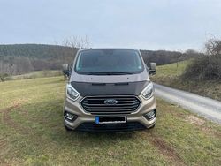 Silber Gebraucht 2018 Ford Tourneo Van / Kleinbus | 27.800 € (Fairer Preis)