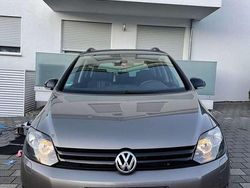 Braun Gebraucht 2013 VW Golf Plus Cross Match Van / Kleinbus | 9.000 € (Etwas zu teuer)