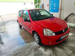 Rot Gebraucht 2012 Renault Clio IV Limousine | 900 € (Superpreis)