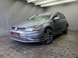 Grau Gebraucht 2019 VW Golf VII R Limousine | 18.990 € (Fairer Preis)