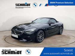 Saphirschwarz metallic Gebraucht 2022 BMW Z4 Sport Line Cabrio | 43.190 € (Fairer Preis)