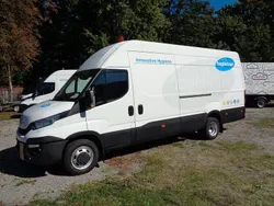 Weiß Gebraucht 2016 Iveco Daily Van / Kleinbus | 11.200 € (Etwas zu teuer)