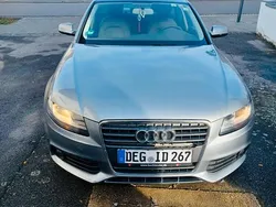 Grau Gebraucht 2010 Audi A4 Limousine | 5.700 € (Guter Preis)
