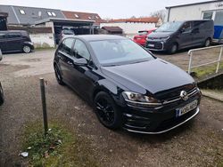 Schwarz Gebraucht 2016 VW Golf VII R-line Limousine | 13.000 € (Fairer Preis)