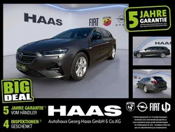 Mondstein grau/e:vulkan grau Gebraucht 2022 Opel Insignia Elegance Kombi | 23.490 € (Etwas zu teuer)