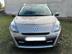 Braun Gebraucht 2009 Renault Clio GrandTour Luxe Kombi | 3.499 €